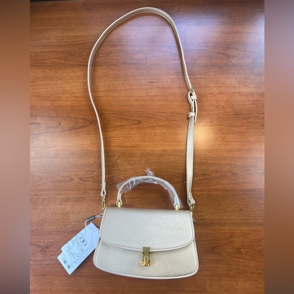 NWT Scarleton Top Handle Crossbody Bag H2115 Gold - Picture 1 of 16